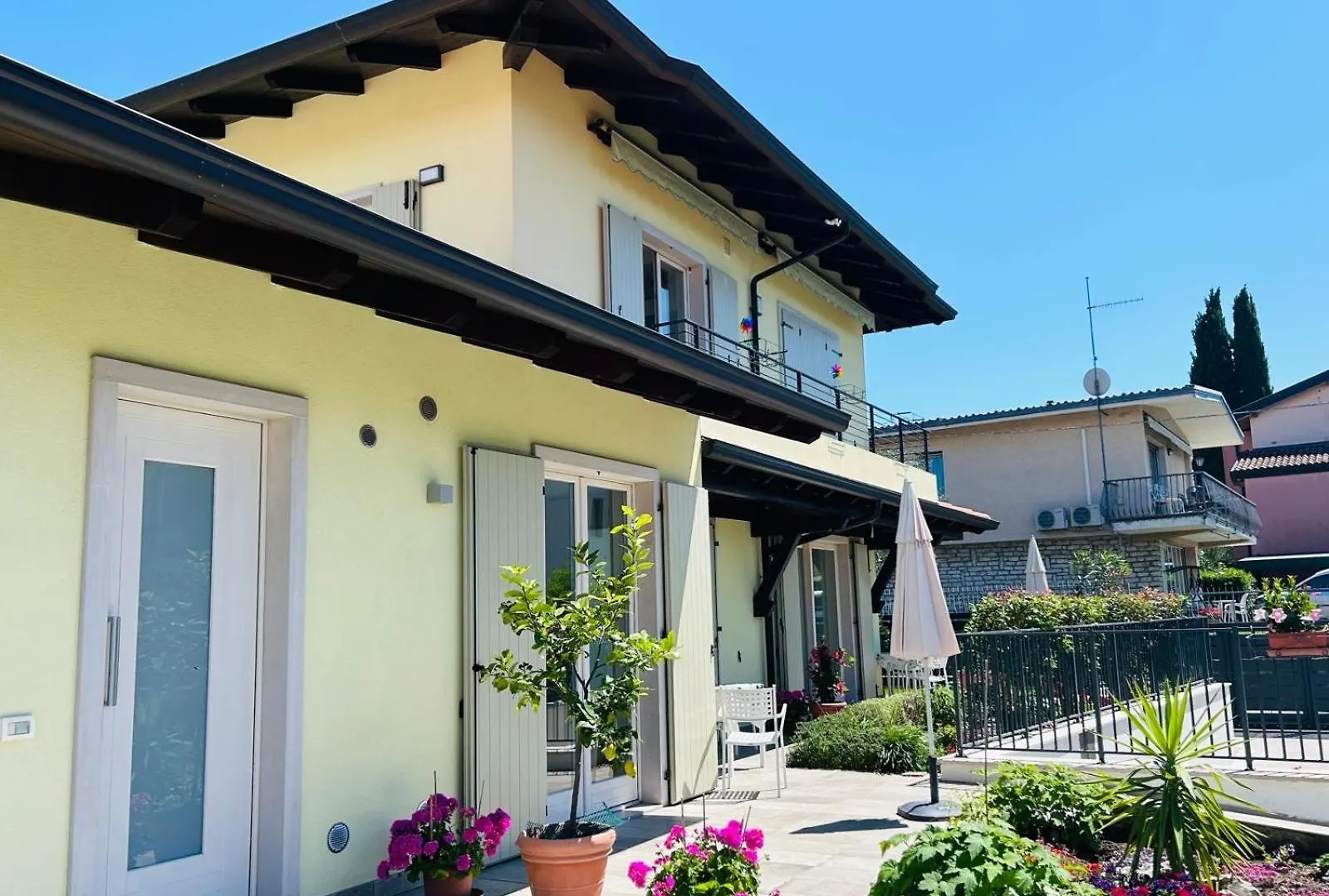 Apartment Appartamenti Rossini Bardolino