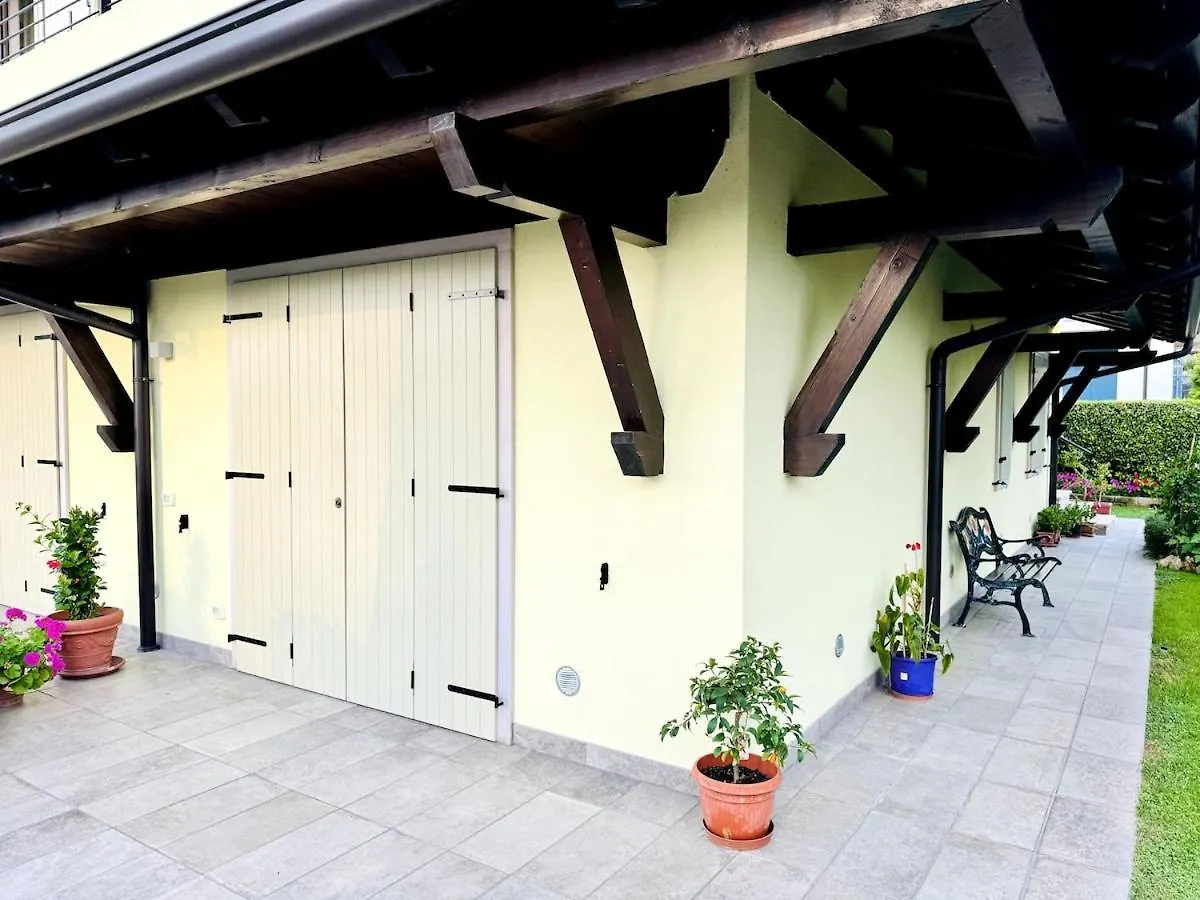 Apartment Appartamenti Rossini Bardolino Italy