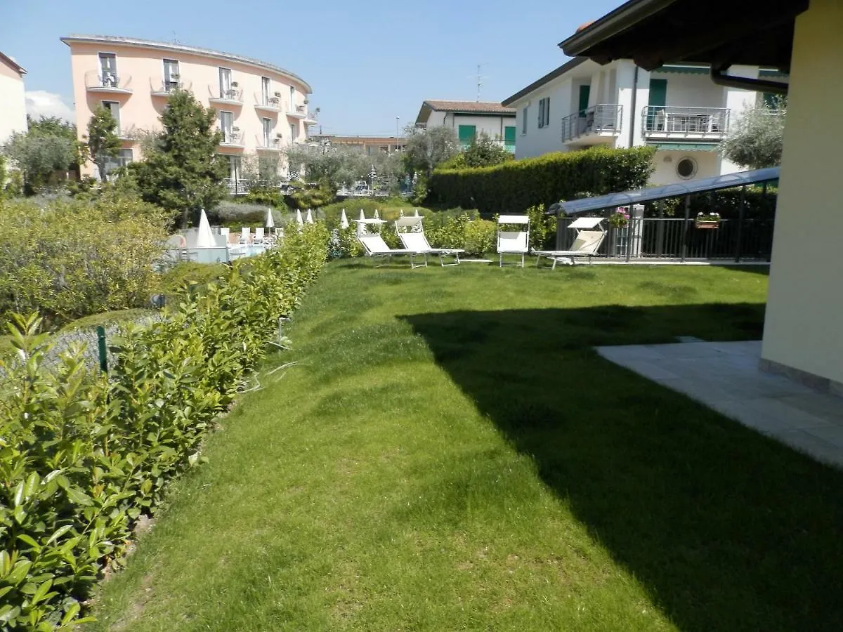 Apartment Appartamenti Rossini Bardolino Italien